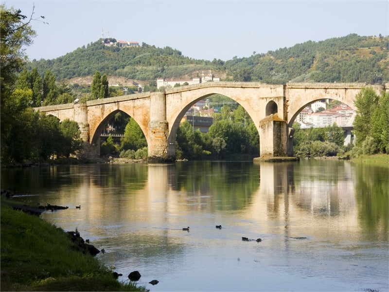 puente romano en ourense