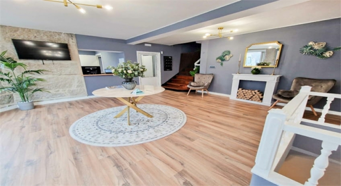 Alda Santa Trega A Guarda