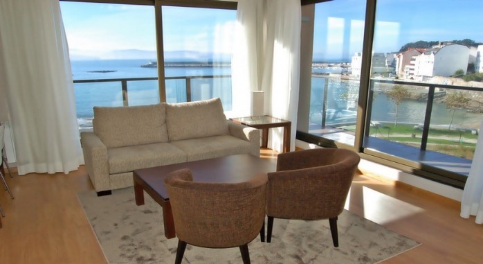 Apartamentos Playa de Osmo - Corme