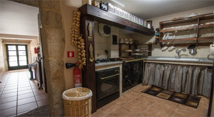 Casa Puertas Oia Baiona