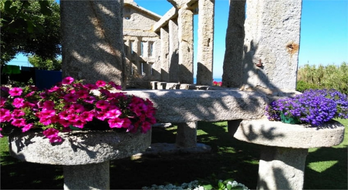 Casa Puertas Oia Baiona