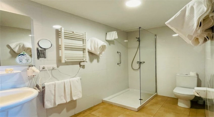 Estacion de Montaña Manzaneda Ourense