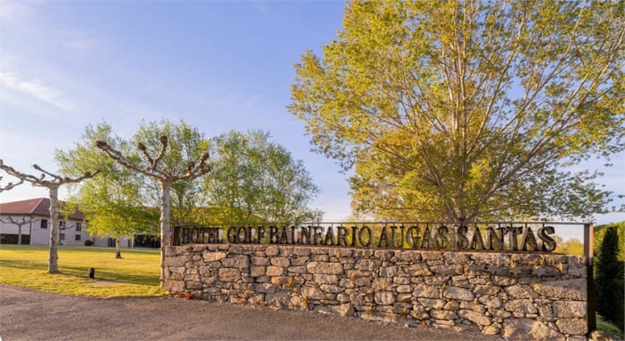Balneario de Augas Santas Ribeira Sacra