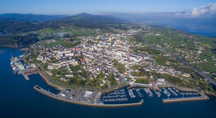 Duerme en un Faro, Illa Pancha (Ribadeo) | SienteGalicia
