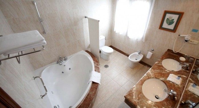 Hotel y Apartamentos Bosque Mar - San Vicente