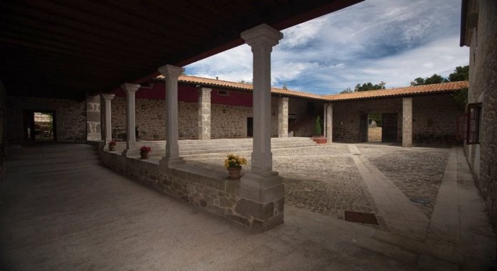 Rectoral de Castillon Ribeira Sacra